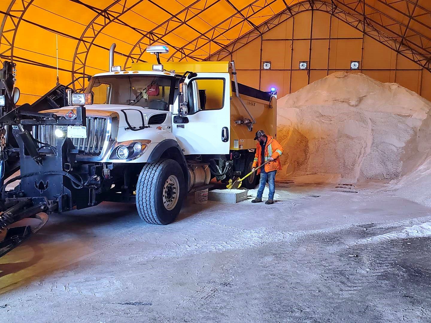 Plow truck loading in a salt dome